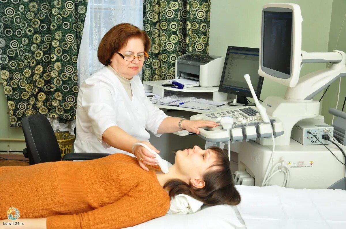 Санаторий шахтер лечение. Санаторий шахтер ессентуки бассейн. Санаторий шахтёр ессентуки официальный сайт. Трускавец санаторий шахтер. Санаторий шахтер город ессентуки.