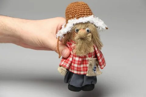 Игрушка домовой