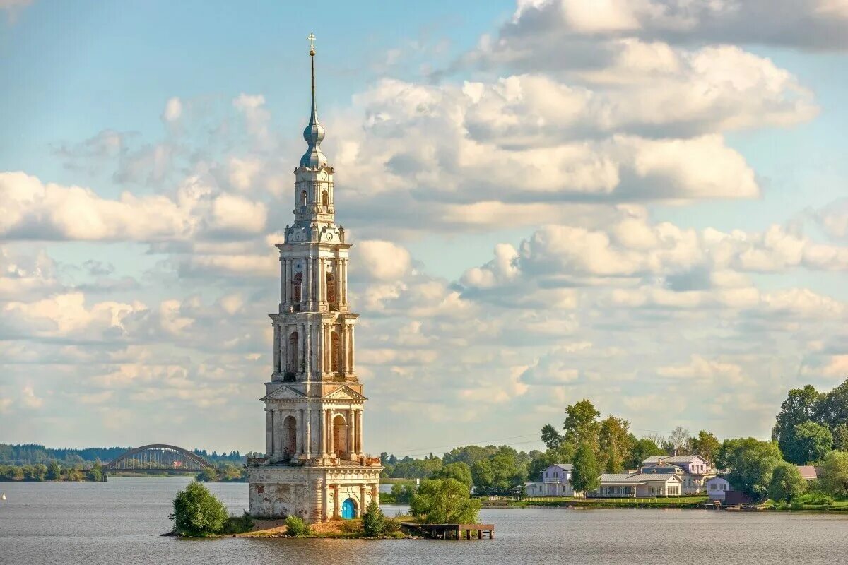 Город калязин тверская область. Кимры колокольня. Москва калязин. Калязин кимры маршрут. Дорога калязин москва.