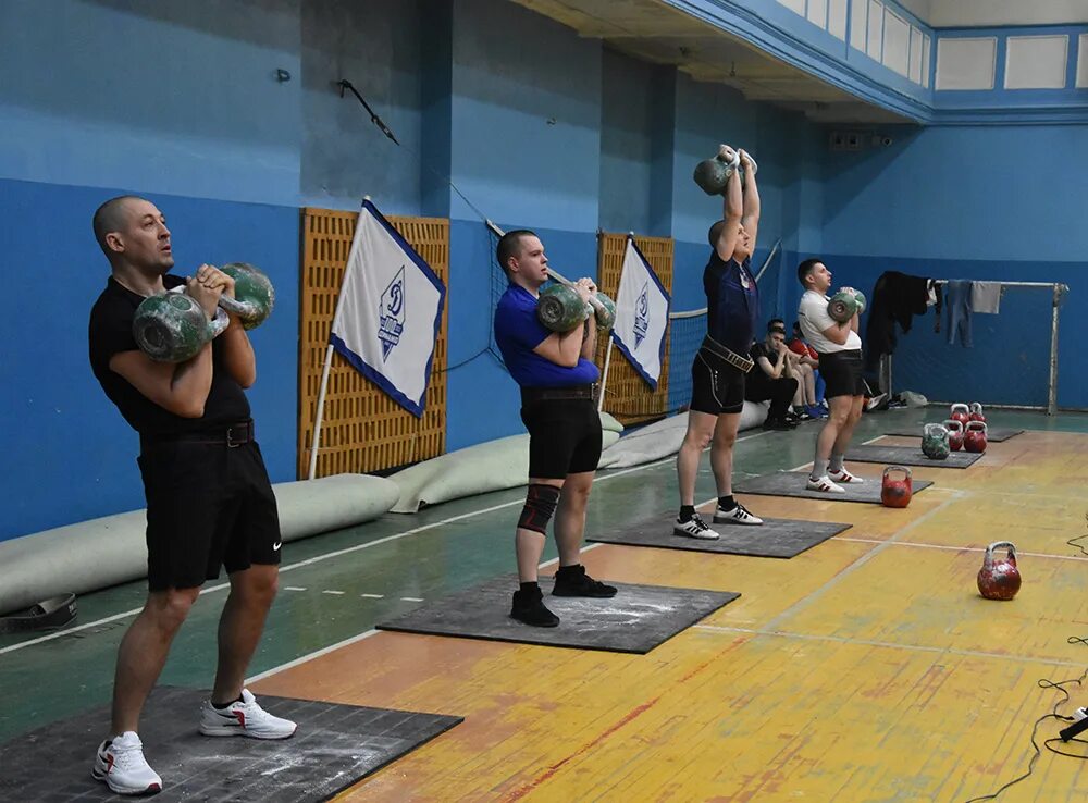 федерация гиревого спорта. кубок города архангельска по гиревому спорту. мкмгс гиревой спорт. прошло соревнование по гиревому спорту. гири в коломне.