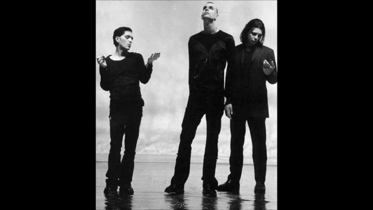Barton running up that. Placebo band cover. barton running up that hill. running up that hill кавер. placebo - running up that hill (kate bush cover).