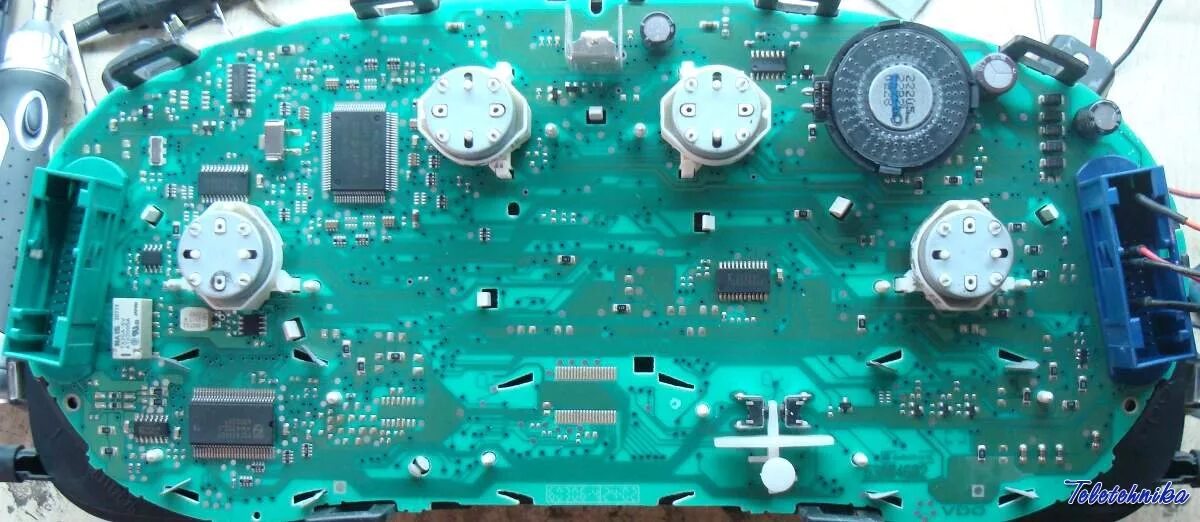 распиновка панель приборов skoda fabia 1. плата приборной панели шкода октавия тур. 4. стрелки приборов шкода. шкода суперб 2023 панель приборов.