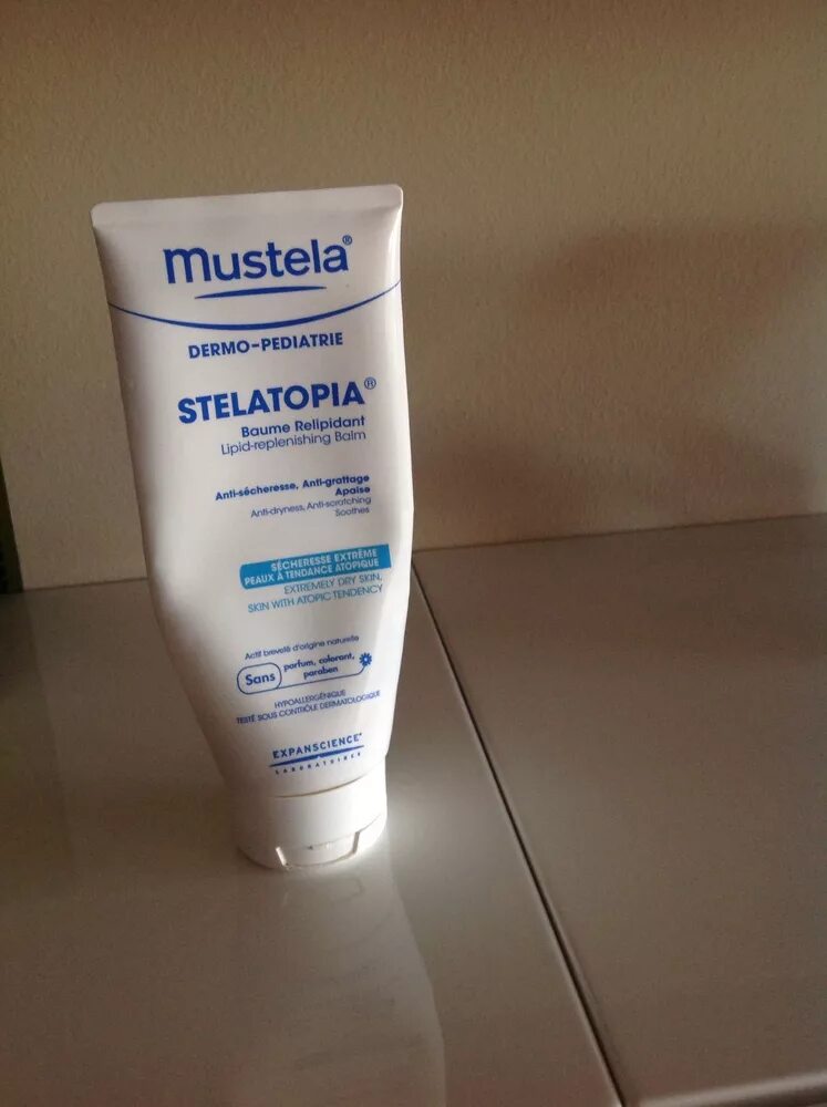 Mustela Stelatopia крем. Мустела стелатопия бальзам-эмолент. Мустела стелатопия эмульсия. Мустела стелатопия Эмолиум. Купить крем эмолент