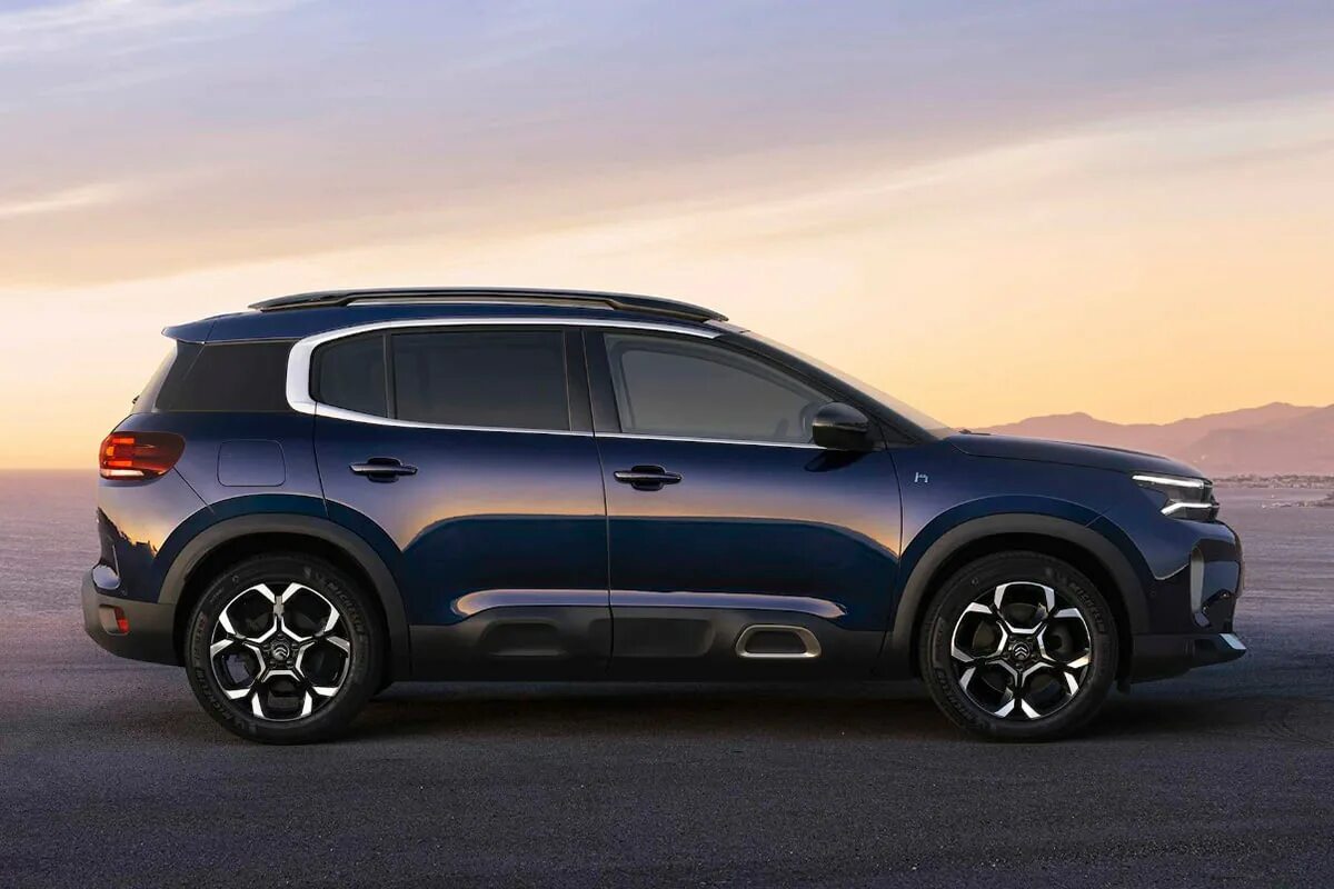 C5 aircross размеры. C5 aircross. c5 aircross 2025. citroen 2025. citroen c5 aircross.