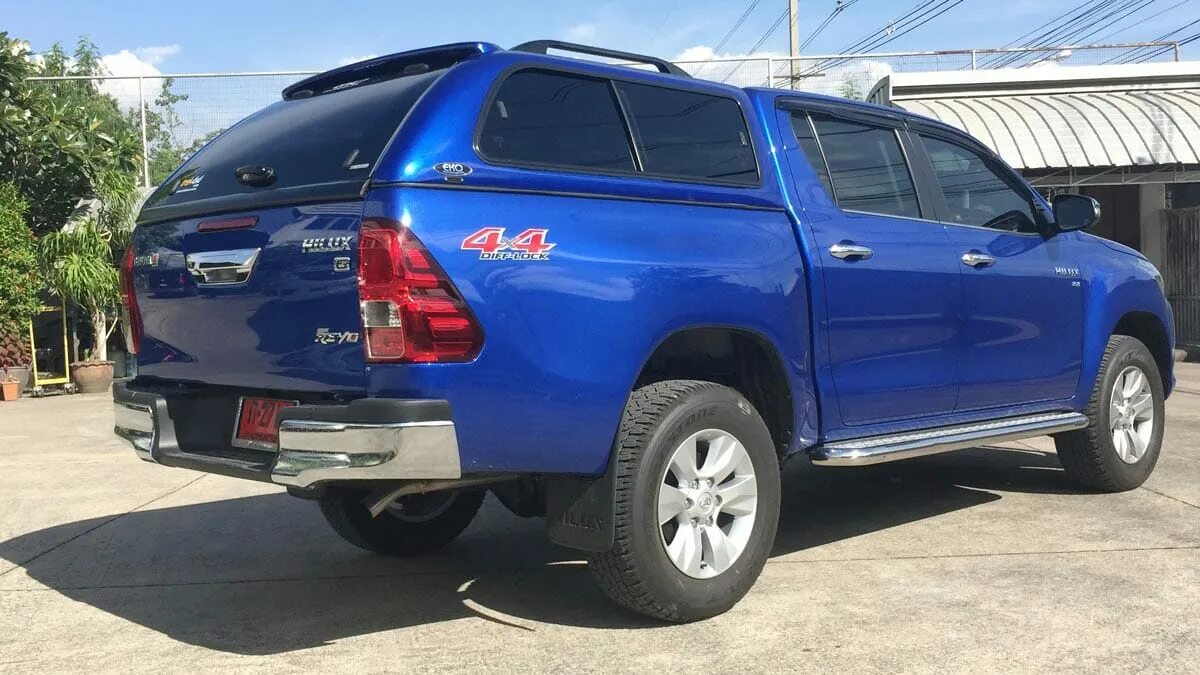 Тойота хайлюкс бу купить на авито. Toyota Hilux 2007 года. Toyota Hilux 2021 с кунгом. Toyota Hilux 2004. Тойота Хайлюкс 2014.