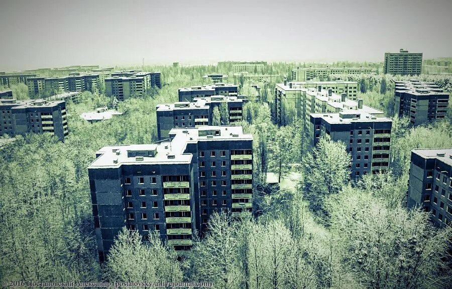 В каком городе находится припять. Припять город призрак. заброшенный город припять. припять 80-е. припять город призрак 2015 год.