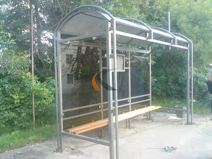Остановочный павильон на тротуаре