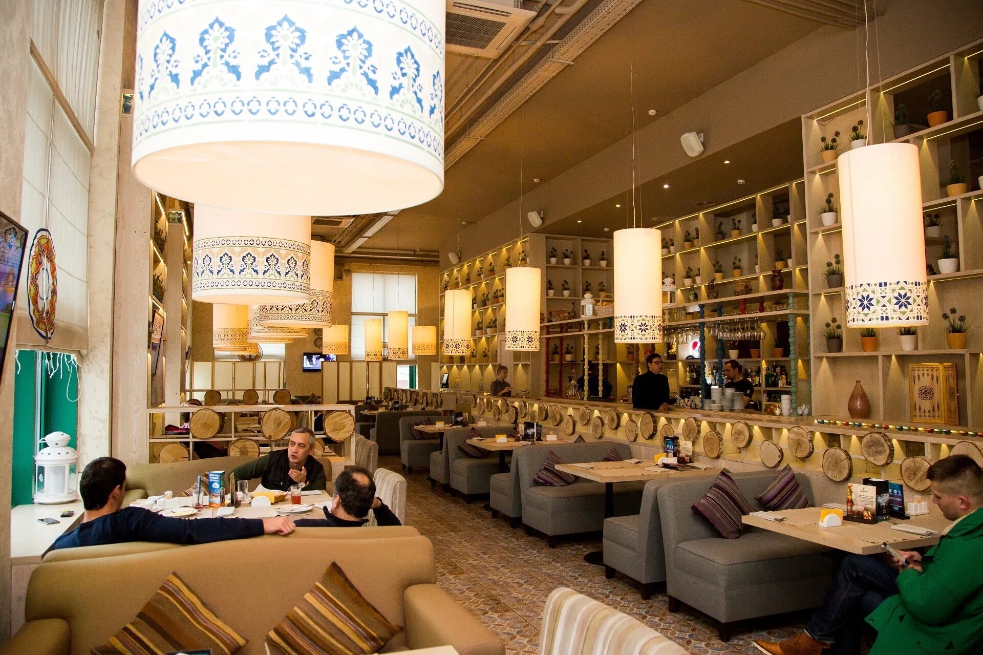 большая серпуховская д. серпуховская 23. ресторан лепешка на серпуховской. серпуховская 23. ресторан цукини королёв.