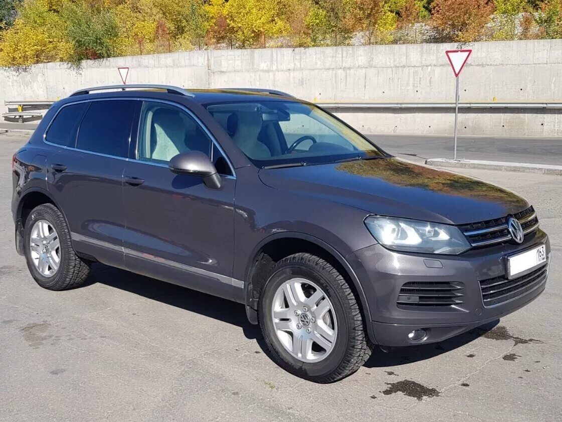 Volkswagen touareg nf дизель. 0 дизель. Volkswagen touareg 2012 r line. Volkswagen touareg 2011 черный. 0 tdi at.