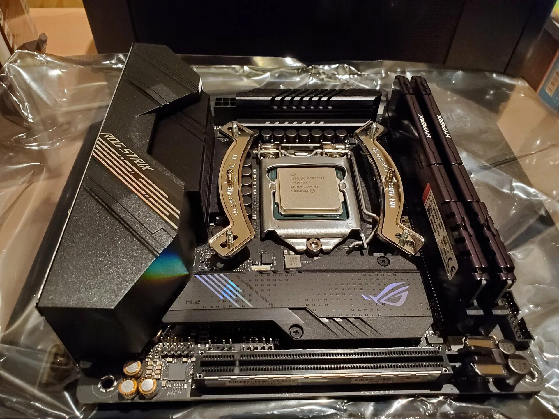 Intel core i7 2.9. I7 10700f. intel core i7-10700kf. процессор intel core i7 10700 kf oem. lga 1200 i7 10700kf.
