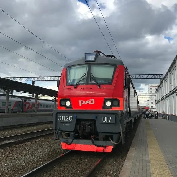 705 поезд нижний новгород. Эп20 московский вокзал. Эп 2к в нижнем новгороде. 705 поезд нижний новгород. 705 поезд нижний новгород.