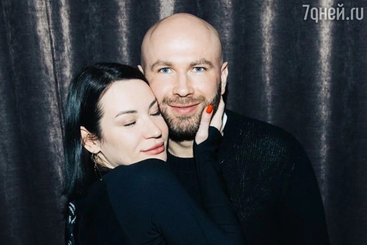 Станислав круглицкий и ида галич. Брат иды галич алан. Ида галич и алан. Ида галич и дима дизель. Ида галич и басиев.