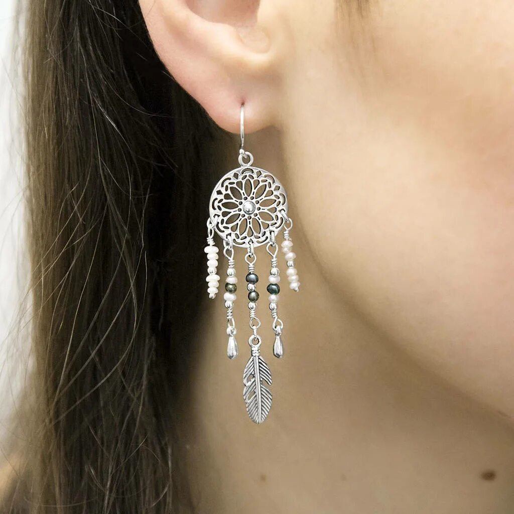 Сон серьги. Лик луны подвеска. Любовь аксенова каффы. Сон серьги. Сон серьги.