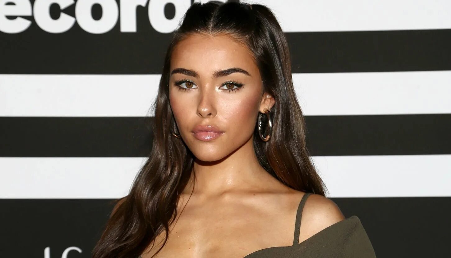 Madison beer 19 лет. Madison beer перевод песен. Madison beer перевод песен. Madison beer перевод песен. Madison beer.