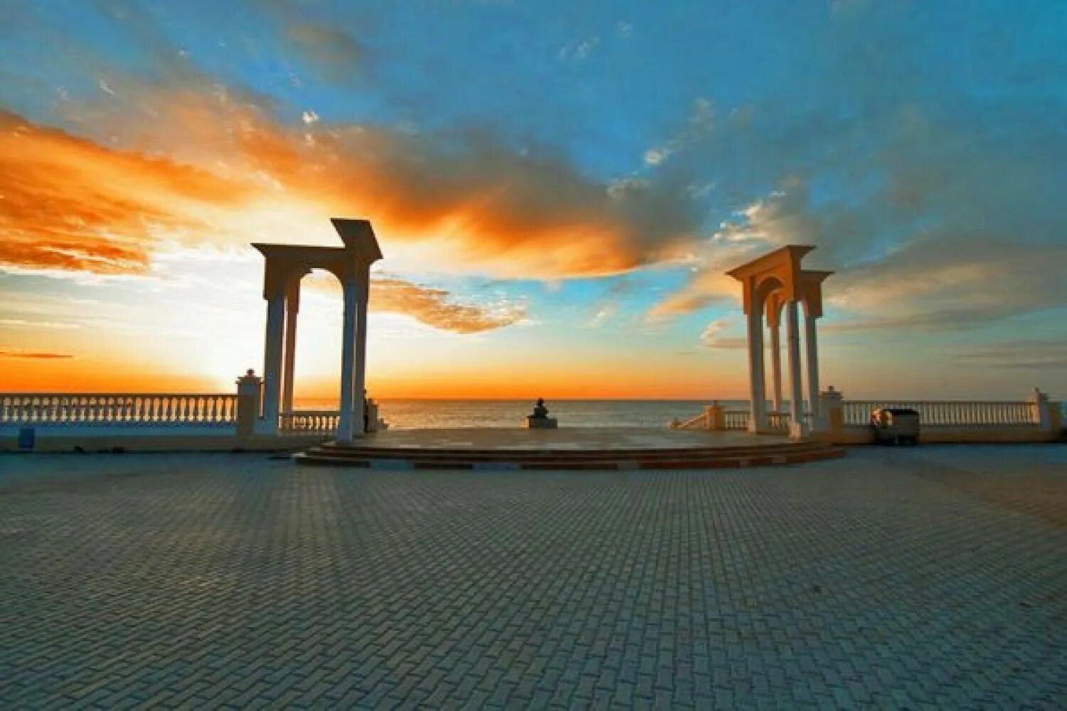 Евпатория лето 2023. Евпатория лето 2024. Фото евпатории 2022 года. Евпатория 2022. Евпатория лето 2024.