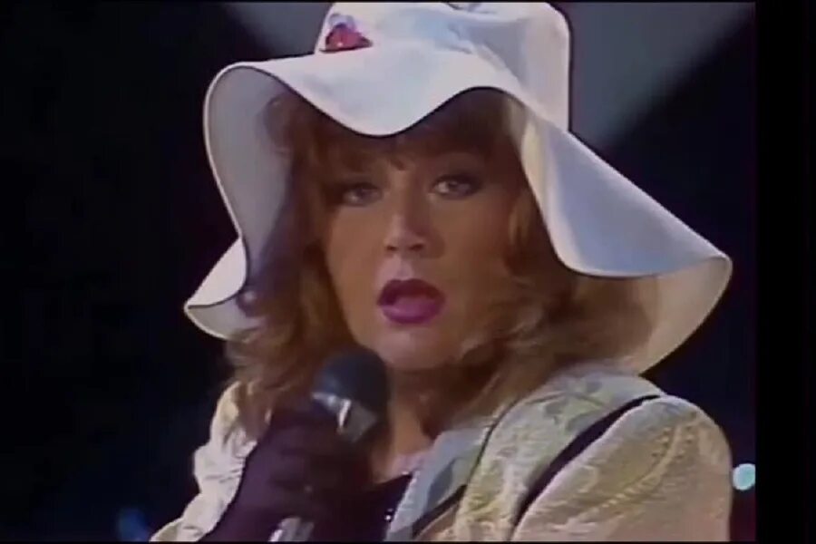 Ala vaikunthapurramuloo 2020. аллу арджун 2023. аллу сан. белая панама пугачева. аллу сан.