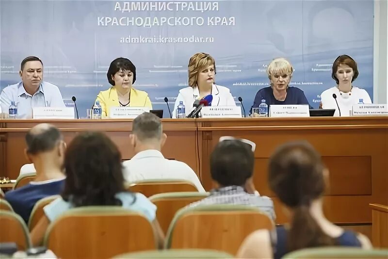 Заместитель здравоохранения краснодарского края. Минздрав краснодарского края. заместитель министра здравоохранения краснодарского края.
