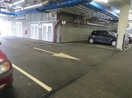 Колеса кар паркинг