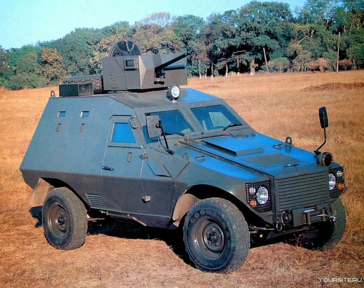 Mbombe 6х6. Бронемашины jltv. Бронеавтомобили фото. Форд броневик инкассация. Grizzly gff4 бронетранспортер.