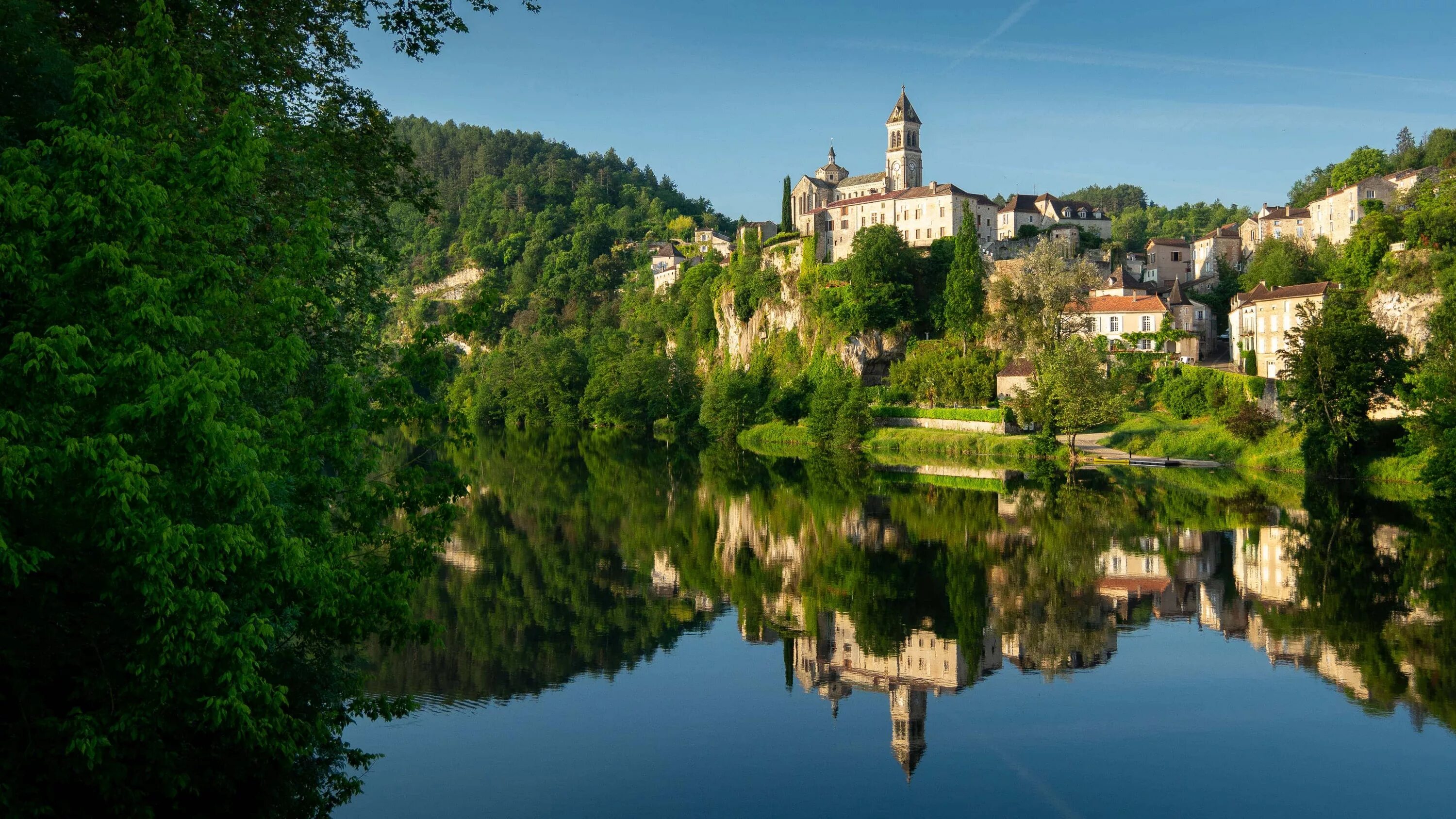 Овернь Франция. Сарлат Дордони. Dordogne Perigourdine Gite. Dordogne Gite for rent.