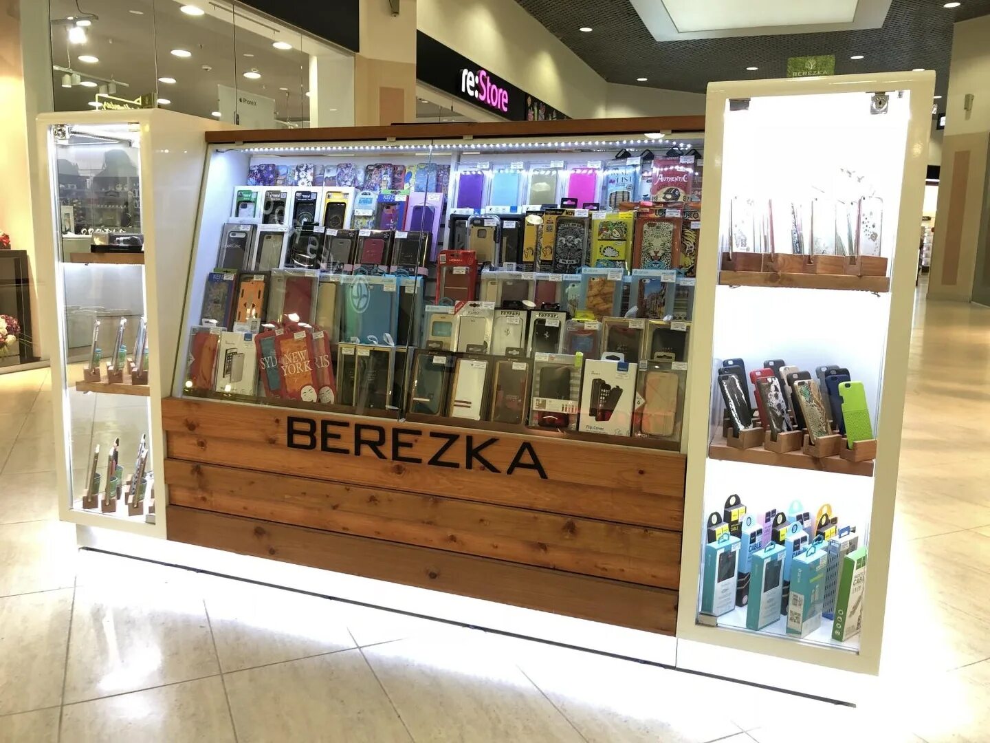 Запчасти для мобильных телефонов в санкт петербурге. Хороший связь магазин телефонов. Ремонт телефонов. Магазин мобильных телефонов. Ситилинк пулковское шоссе.