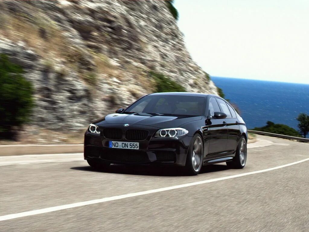 Laptop Bmw Wallpaper Hd - 3006x1691 - Download HD Wallpaper - WallpaperTip