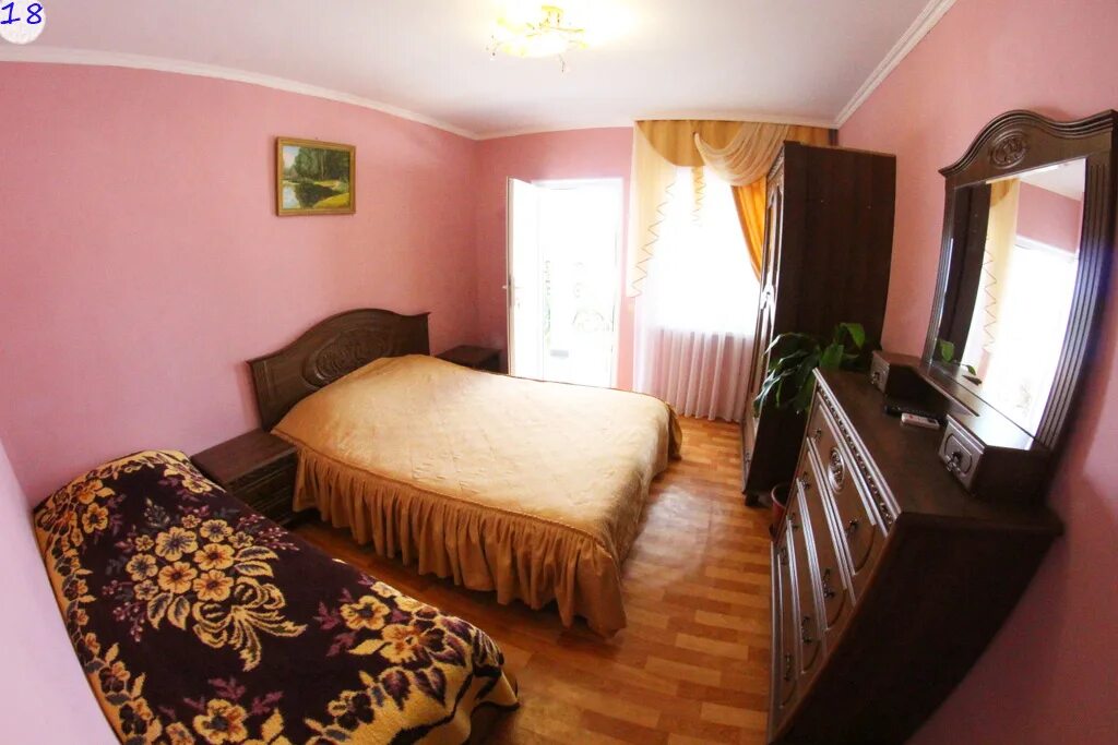 гостевой дом севан адлер. севан судак. отель севан адлер. судак ул бирюзова 24. отель севан адлер.