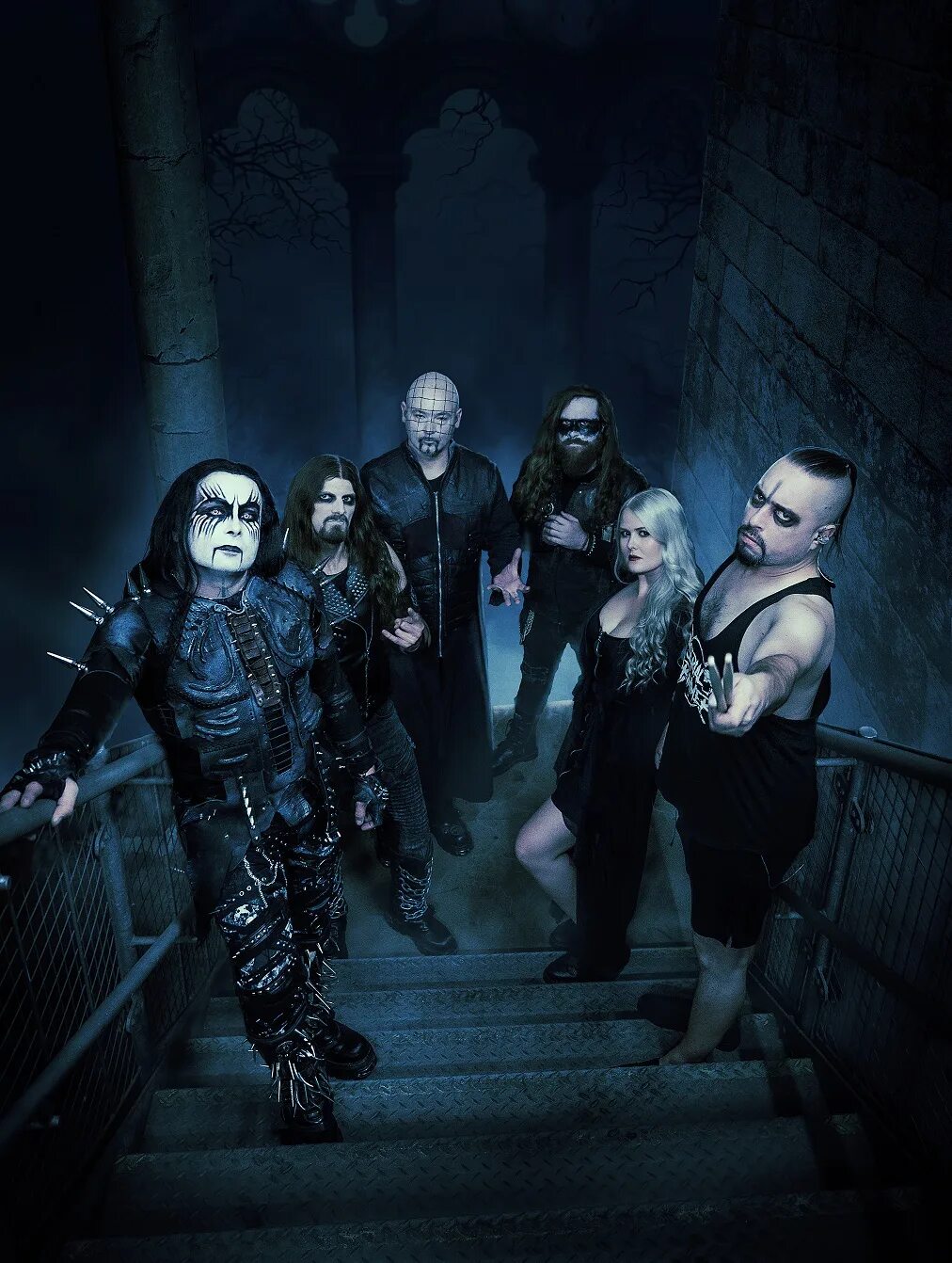 Cradle of filth hammer of the witches 2015. Cradle of filth nymphetamine 2004. Cradle of filth 1998. Cradle of filth состав. Cradle of filth песни.