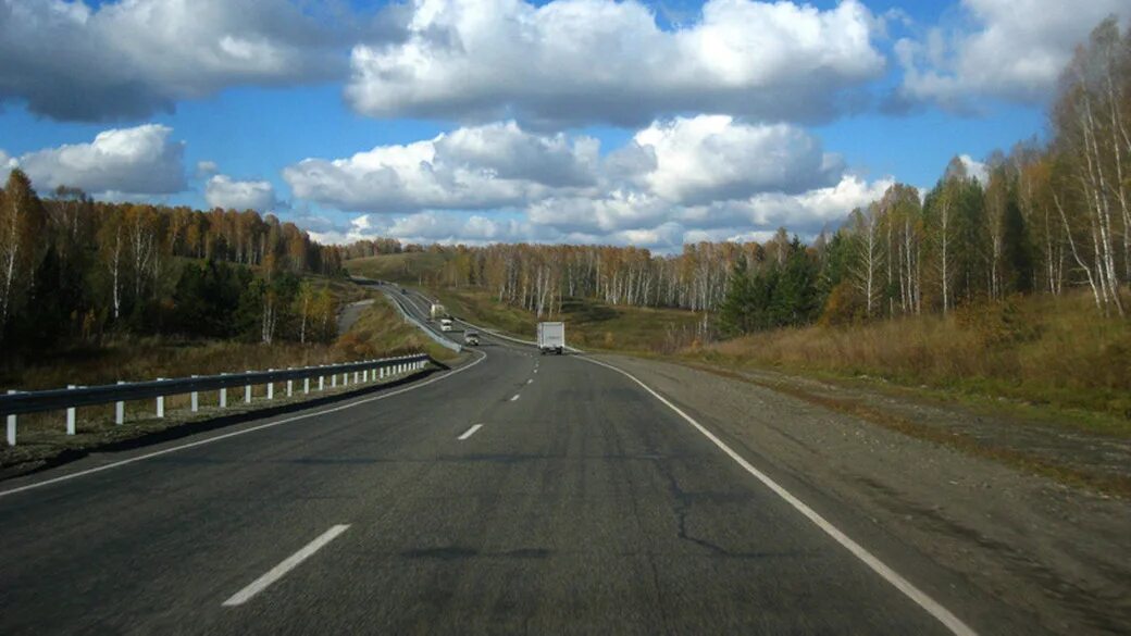 Едет тракт. Трасса барнаул павловск. трасса бийск барнаул. чуйский тракт бийск. алтайский край чуйский тракт бийск-барнаул.