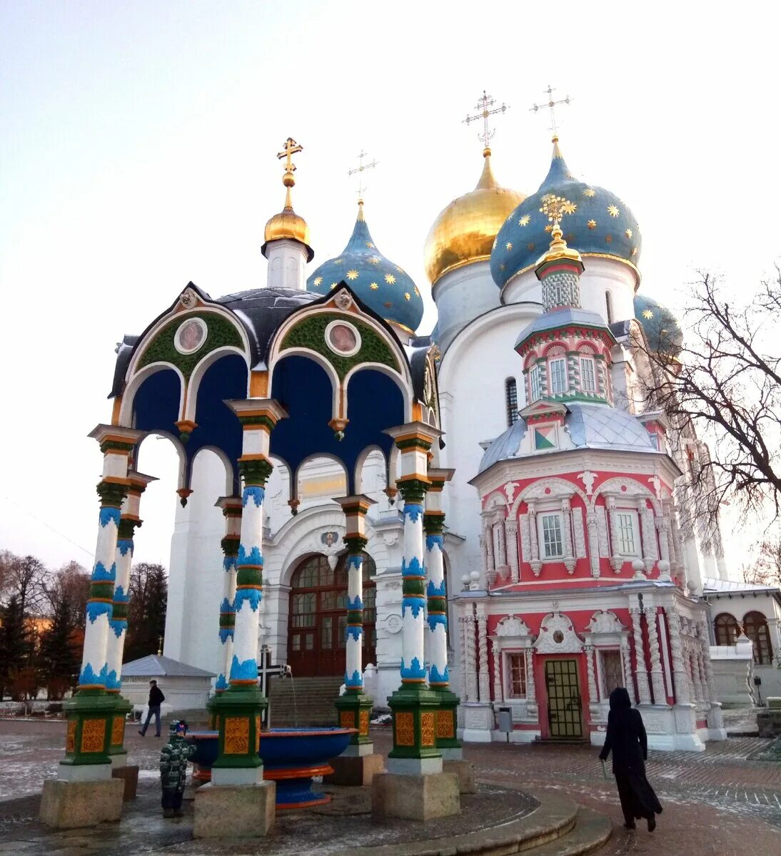 Троице-Сергиева Лавра. Сергиев Посад Сергиева Лавра. Сергиев Посад достопримечательности Троице Сергиева Лавра. Сергиев Посад доспромичательности. Сайт сергиева посада монастыря