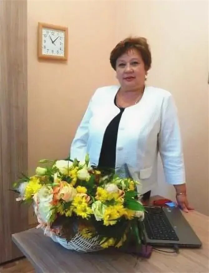 тополек заведующая. заведующая тополек детский сад тамбов. заведующая детским садом тополек слободской. детский сад тополёк балахтинский район. заведующая детского сада тополек брянск.