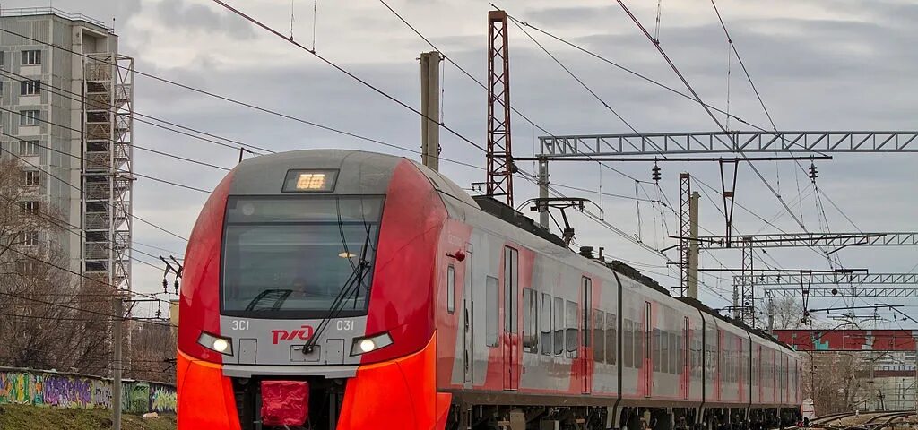 Электрички пермь кунгур ласточка. Электрички пермь кунгур ласточка. Пермь 2 екатеринбург ласточка. Расписание электричек пермь кунгур. Ласточка верещагино пермь.