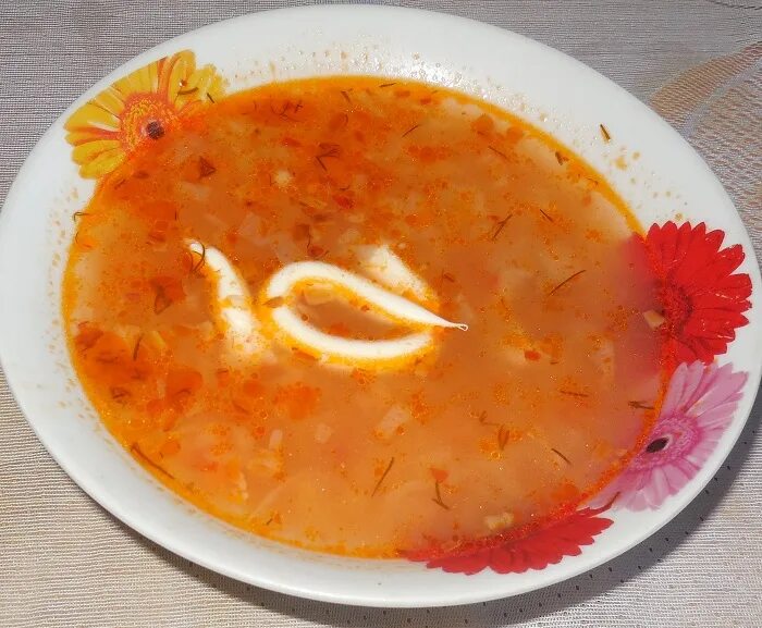 Капустняк с картошкой и мясом. Суп капустняк по полтавски. Капустняк с картошкой и мясом. Суп капустняк украинский. Капустняк со свежей капусты.