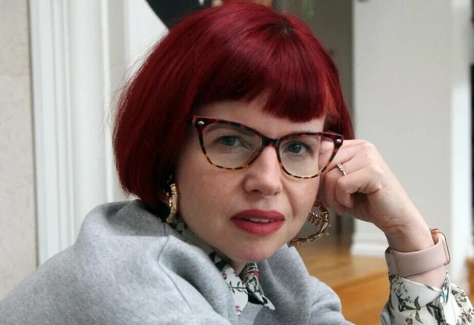 Сью ит. Kelly sue deconnick. сью калини.