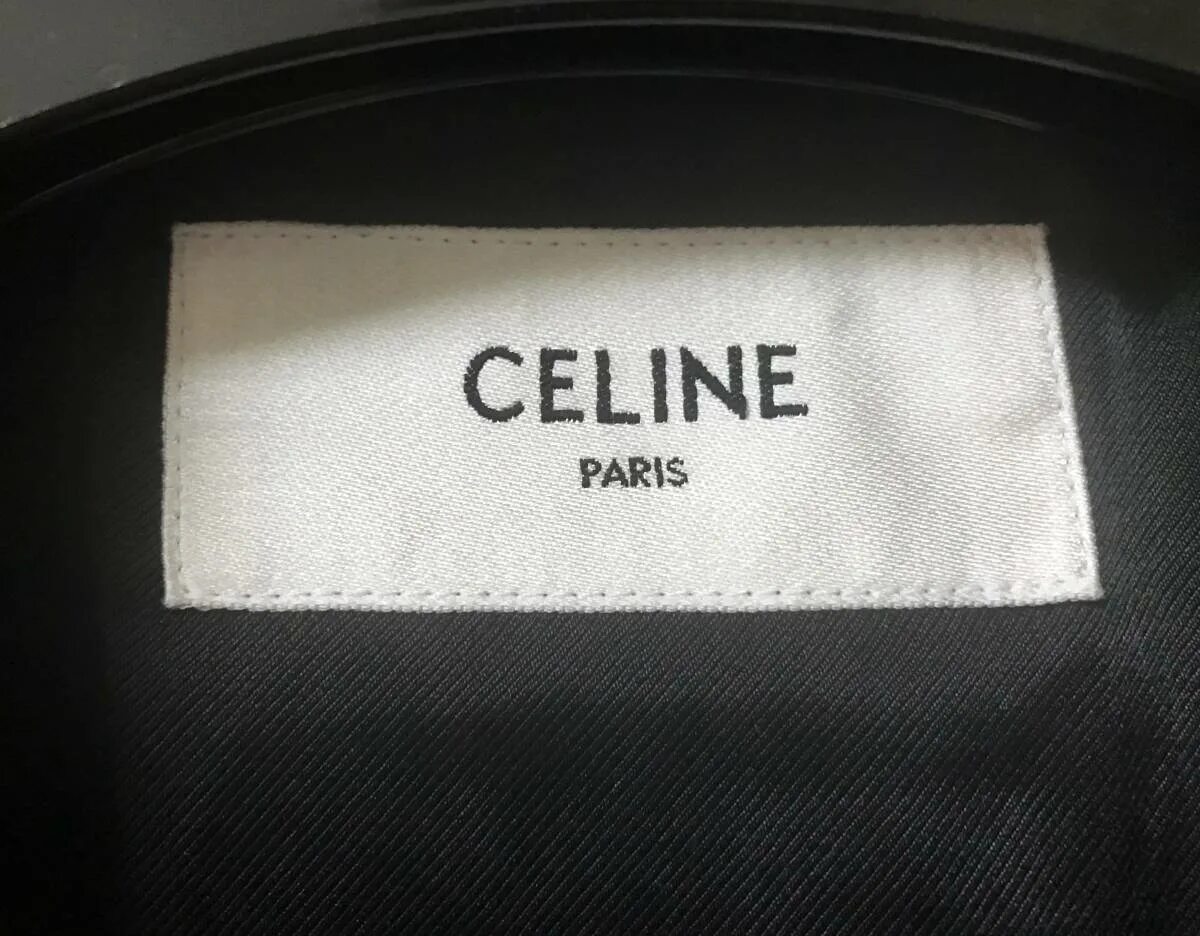 Бурки одежда. Вшивная бирка что это. Составники для одежды. Крупный план вшивной бирки вайлдберриз что это. Вшивные этикетки для одежды.