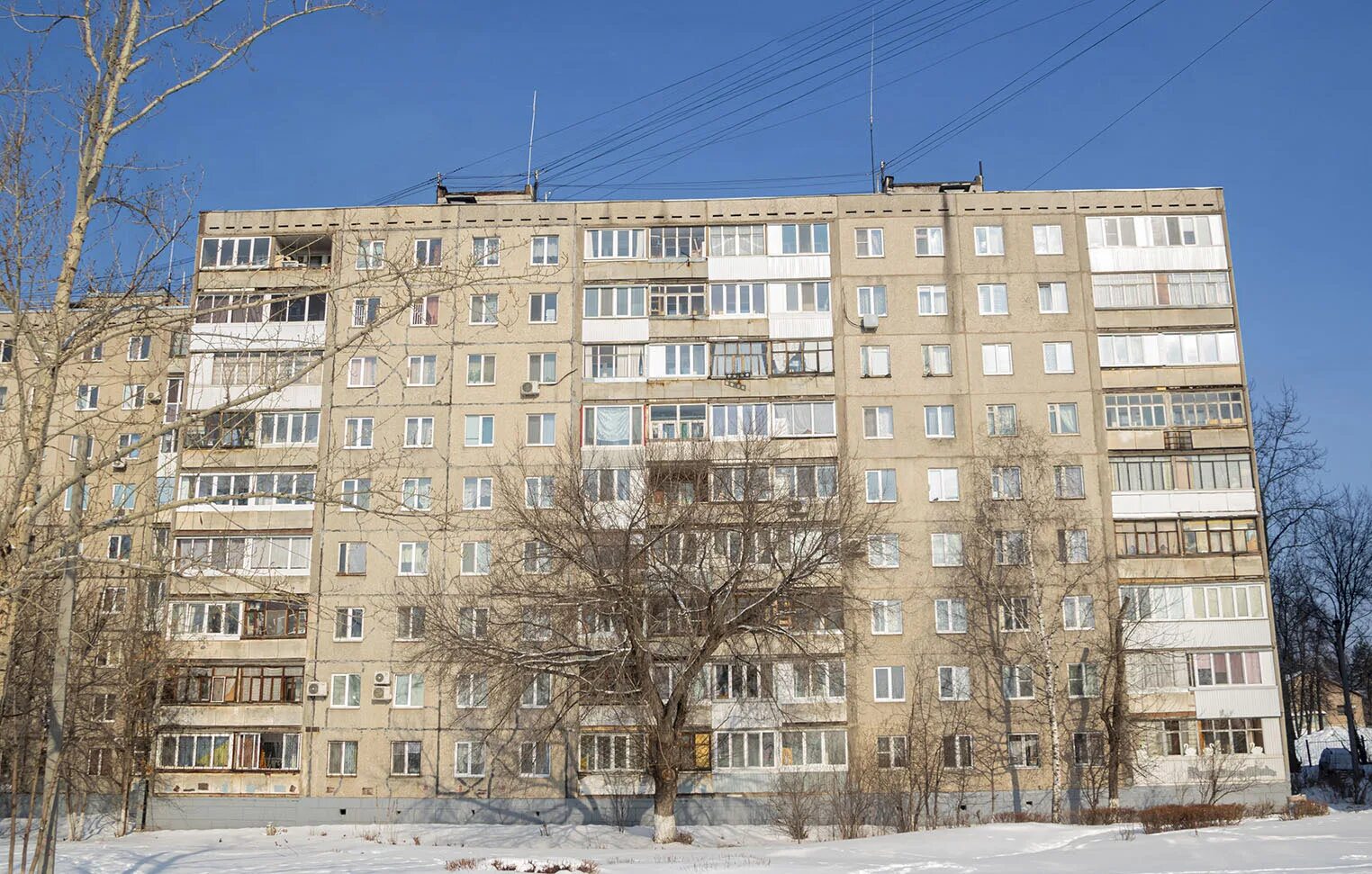 Д 83