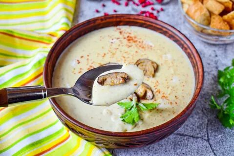 Рецепт грибного супа со сливками и сыром