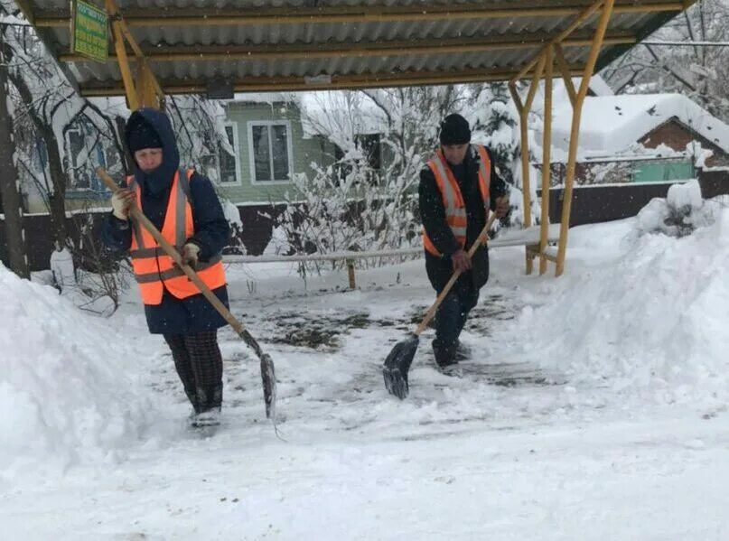 Подслушано в хадыженске. Хадыженск зимой. Хадыженск наводнение 2018. Мероприятия проводимые во время снегопада. Осипов МП ЖКХ Апшеронск.