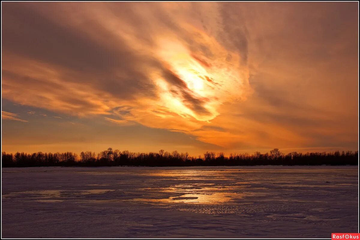 Закаты январь 2024. Зимний закат. Закат зимой. Закат в январе особенный. Январский закат.