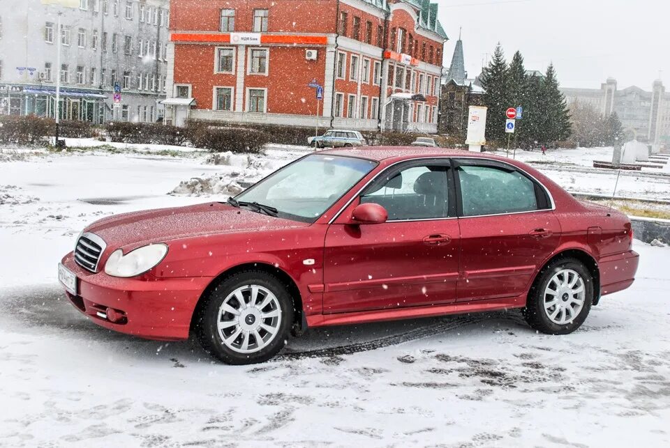 Хендай Соната 2006 красная. Хендай Соната 2004 красная. Хендай Соната 2007 красная. Хендай Соната 2005 красная. Купить сонату с пробегом на авито