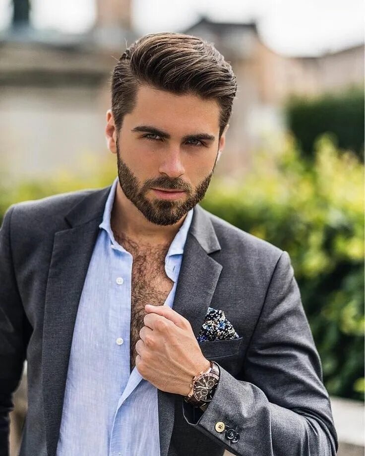 2016 / 2015 Bouffant hair, Short hair styles, Business hairstyles
