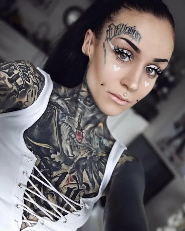 Monami Frost. Тату модели Monami Frost. Монами Фрост — Ирен Страум. Телка фейса