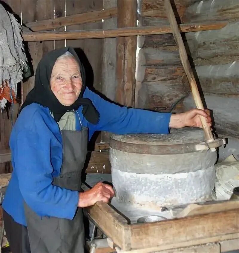 Каменные жернова для мельницы. Старинные жернова для помола муки. Жернова для муки. Зерно перемалывают в муку. Жернова для мельницы.