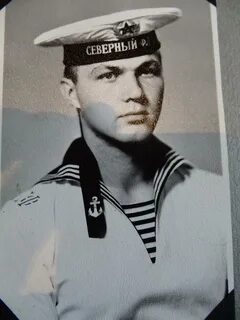 Дембелей моряков