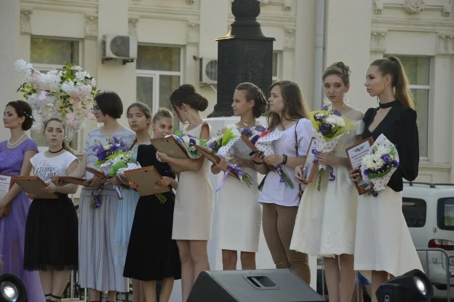 Всош севастополь. Семейное обучение севастополь. Фото школьников. Школа 55 севастополь. Егэ для родителей.