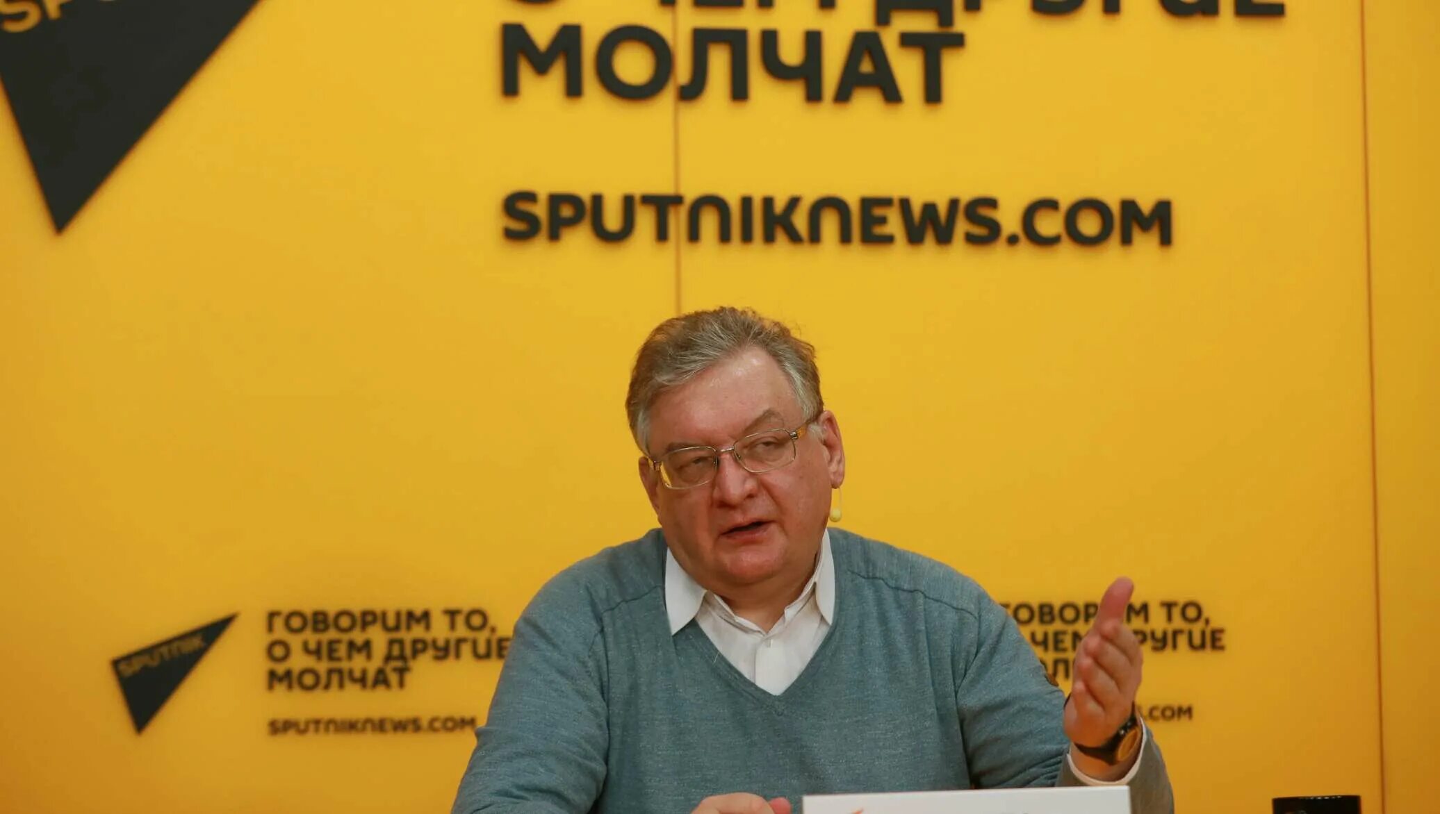 Экономист Зубец предложил ввести налог 30-40 тысяч рублей на бездетность Пикабу