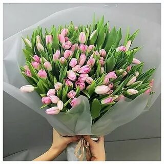Домашний букет тюльпанов