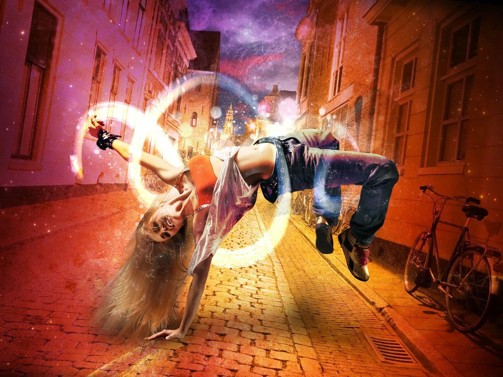 Хип хоп трек танцы. Хип хоп трек танцы. Хип хоп трек танцы. Крамп танец девушки. Танцы хип хоп коллектив.