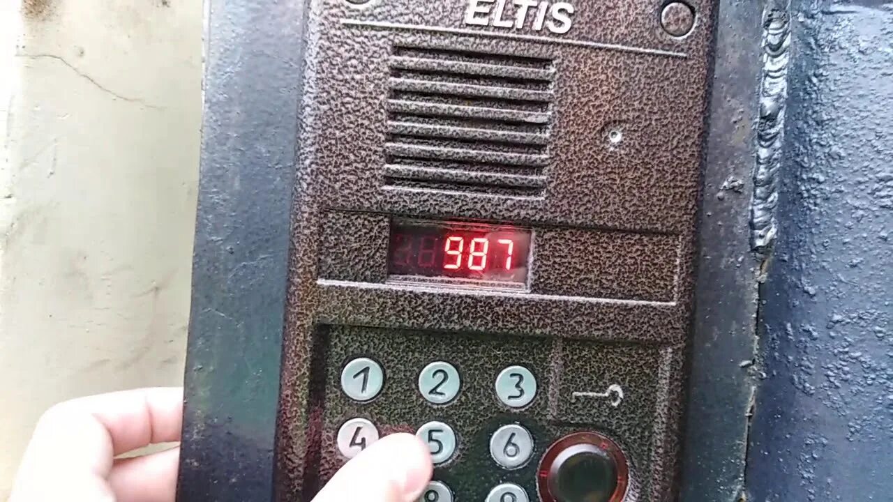 Как закрыть домофон. Домофон элтис dp400. домофон eltis dp300 td22. домофон eltis dp5000. домофон eltis dp420.