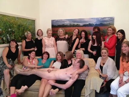 Life Drawing Hen Party Cfnm Free Download Nude Photo Gallery.